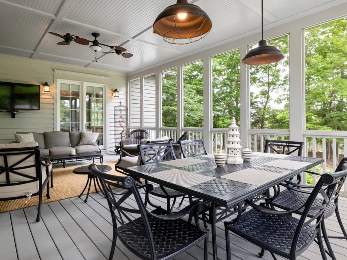 Screened-In Porch completed in Simpsonville, SC by Stateside Fence and Deck