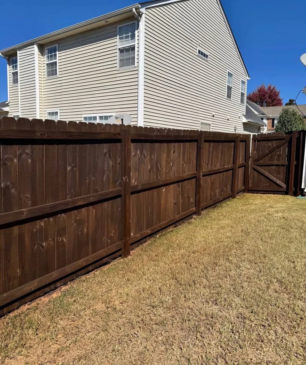 Staining & Wood Protection project example 6 by Stateside Fence and Deck